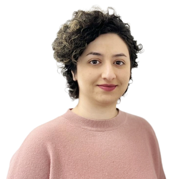 Tahoura Khansari